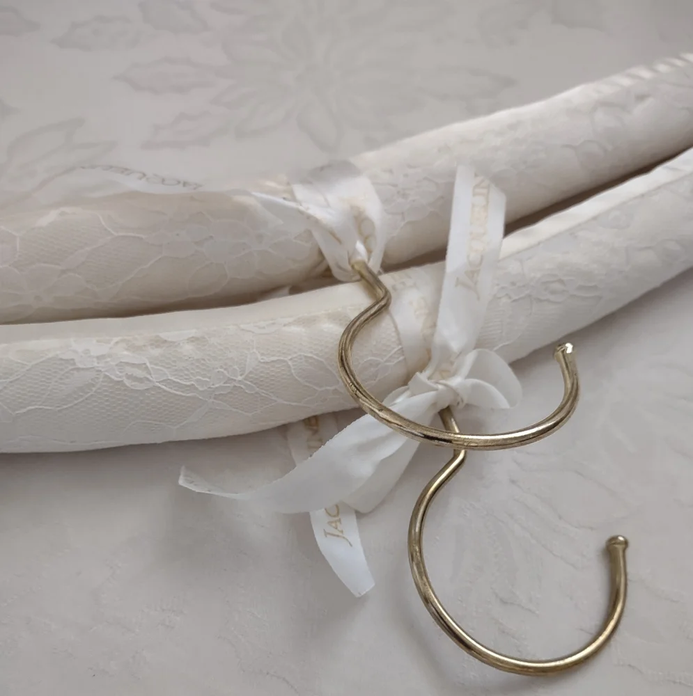 Lace Satin 2 Vintage Padded Hangers